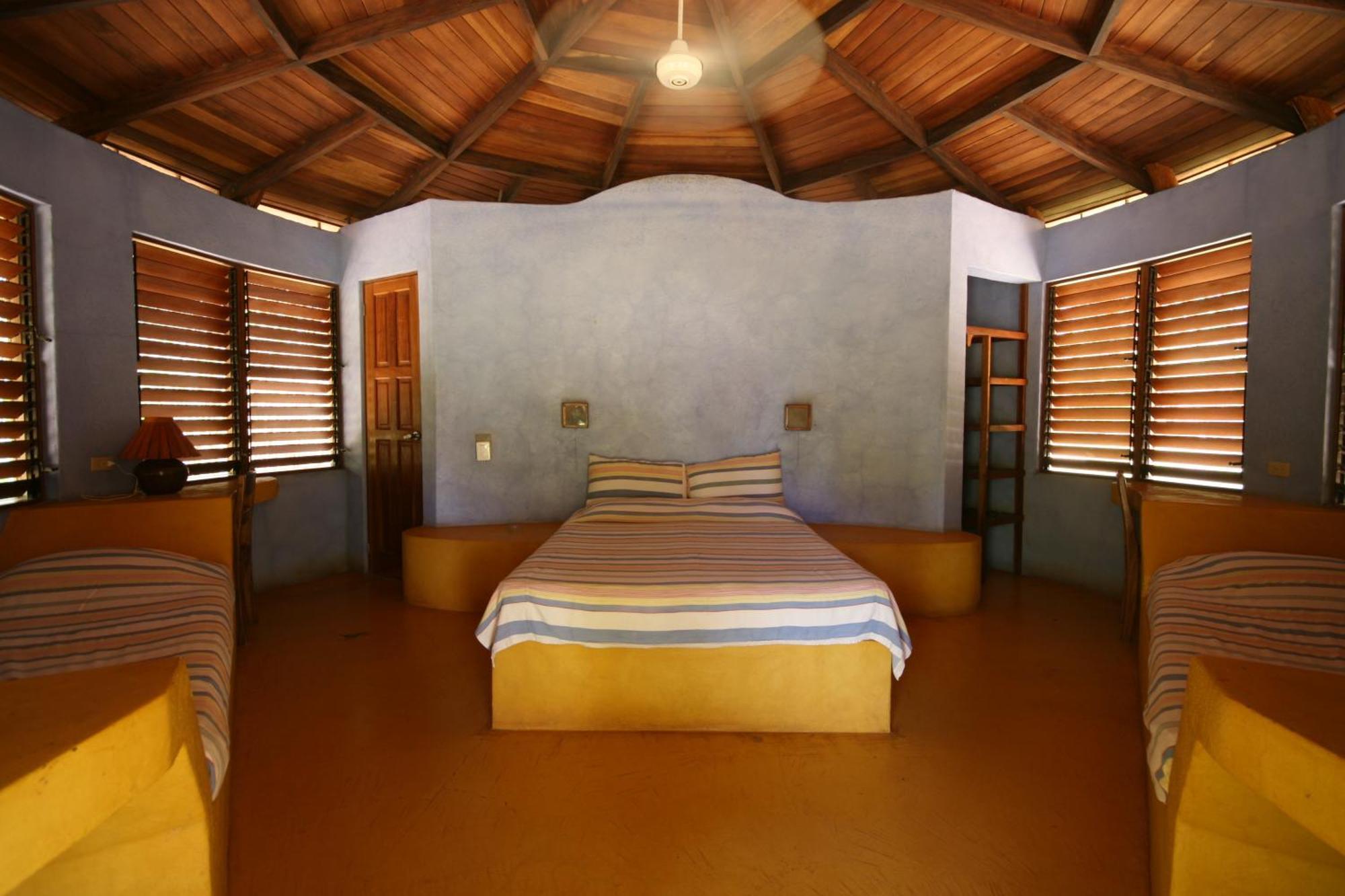 Hotel Playa Negra Paraíso Quarto foto